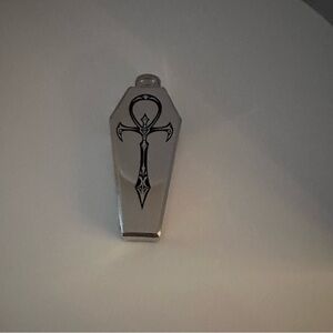 NWT Ankh Metal Flask
SILVER / ONE SIZE